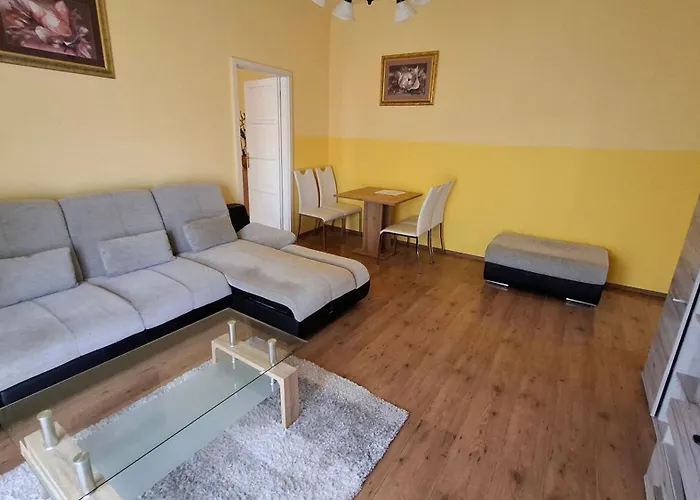 Piac Kucko Apartman
